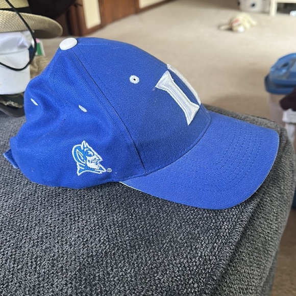 GREAT CONDITION Duke Blue Devils ball cap - dad hat - Picture 2 of 4